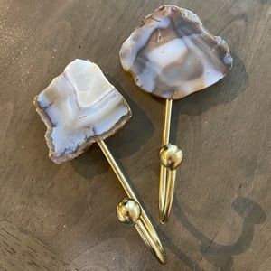 UO Agate Wall Hooks (2)